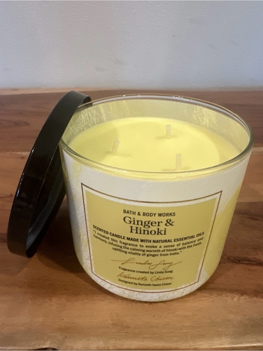 Bath & Body Works: 14.5 Oz 3-Wick Candle: Ginger & Hinoki